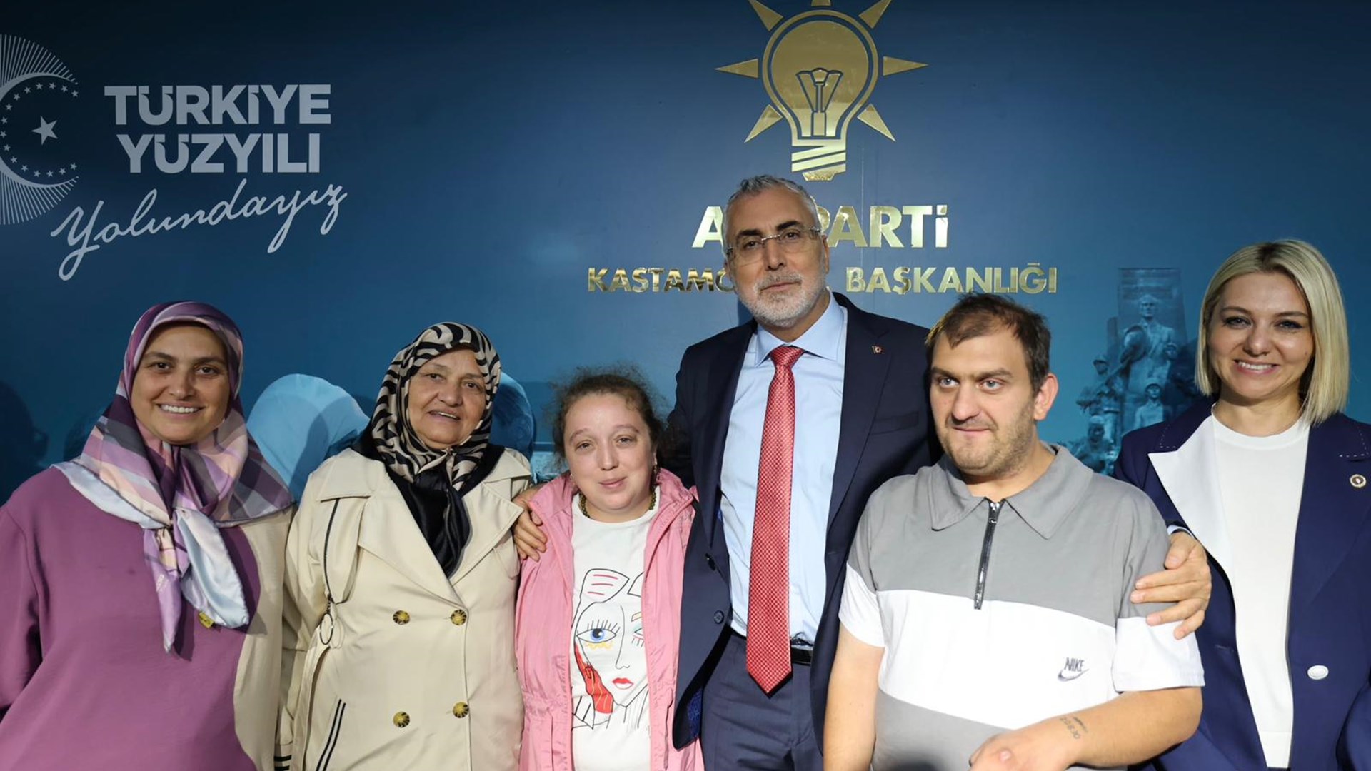 Bakan Işıkhan, Kastamonu’da Temaslarda Bulundu