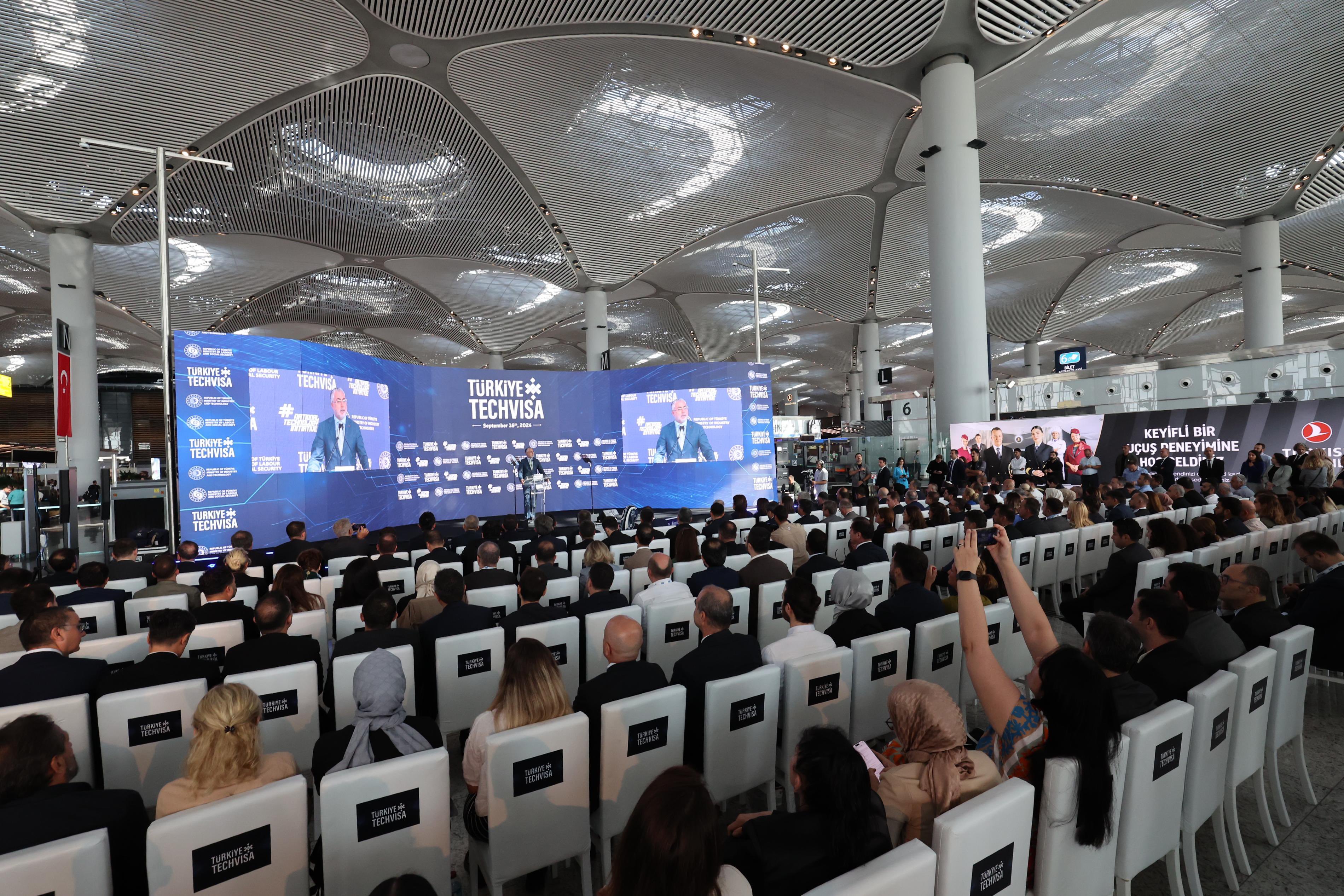 Çalışma ve Sosyal Güvenlik Bakanı Vedat Işıkhan, Türkiye Tech Visa programı ile Türkiye'de start-up girişimi kurmak isteyen yabancılara, hızlandırılmış ve istisnai usule tabi çalışma izni süreçleri sunacaklarını ve ilk başvuruda 3 yıla kadar çalışma izni düzenleyeceklerini belirterek, 'Bu sayede bürokratik süreci kısaltarak hızlı işleyen bu sektörün ihtiyacını karşılayan idari bir süreç işleteceğiz.' dedi.