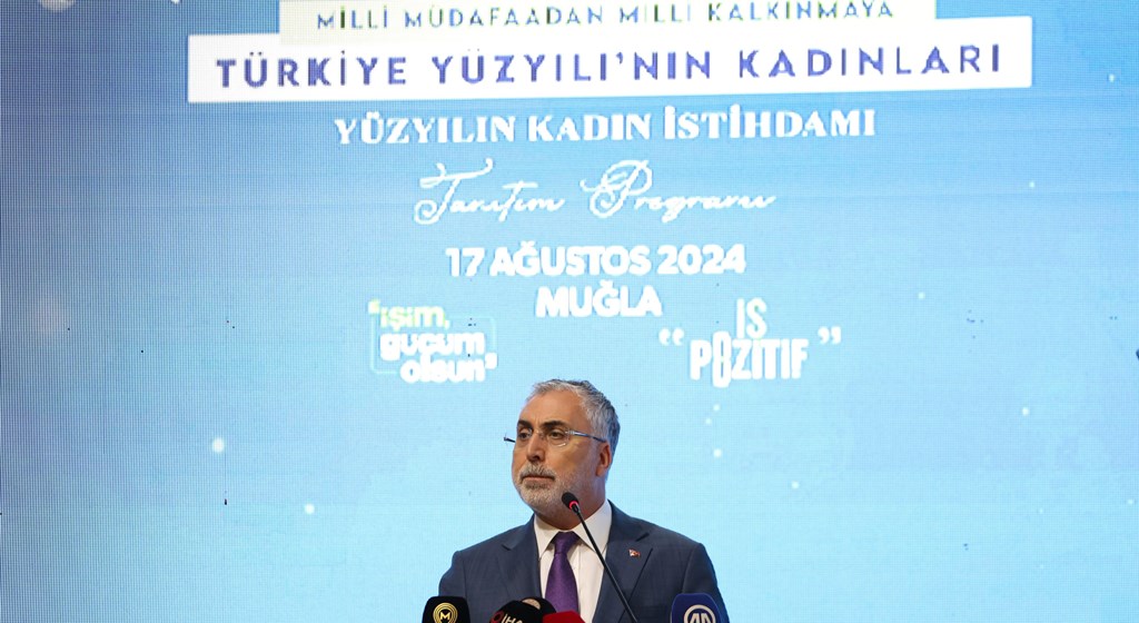 Çalışma ve Sosyal Güvenlik Bakanı Prof. Dr. Vedat Işıkhan, çeşitli temaslarda bulunmak ve “Milli Müdafaadan Milli Kalkınmaya; Türkiye Yüzyılı’nın Kadınları, Kadın İstihdam Sistemi İş Pozitif Tanıtım Programı ve Fuar Açılışı” programına katılmak üzere Muğla’ya gitti.