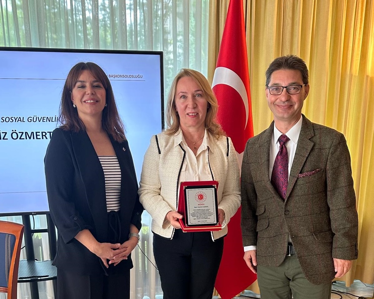 Münih'te Sivil Toplum Kuruluşlarıyla Eşgüdüm ve Bilgilendirme Toplantısı Gerçekleştirildi