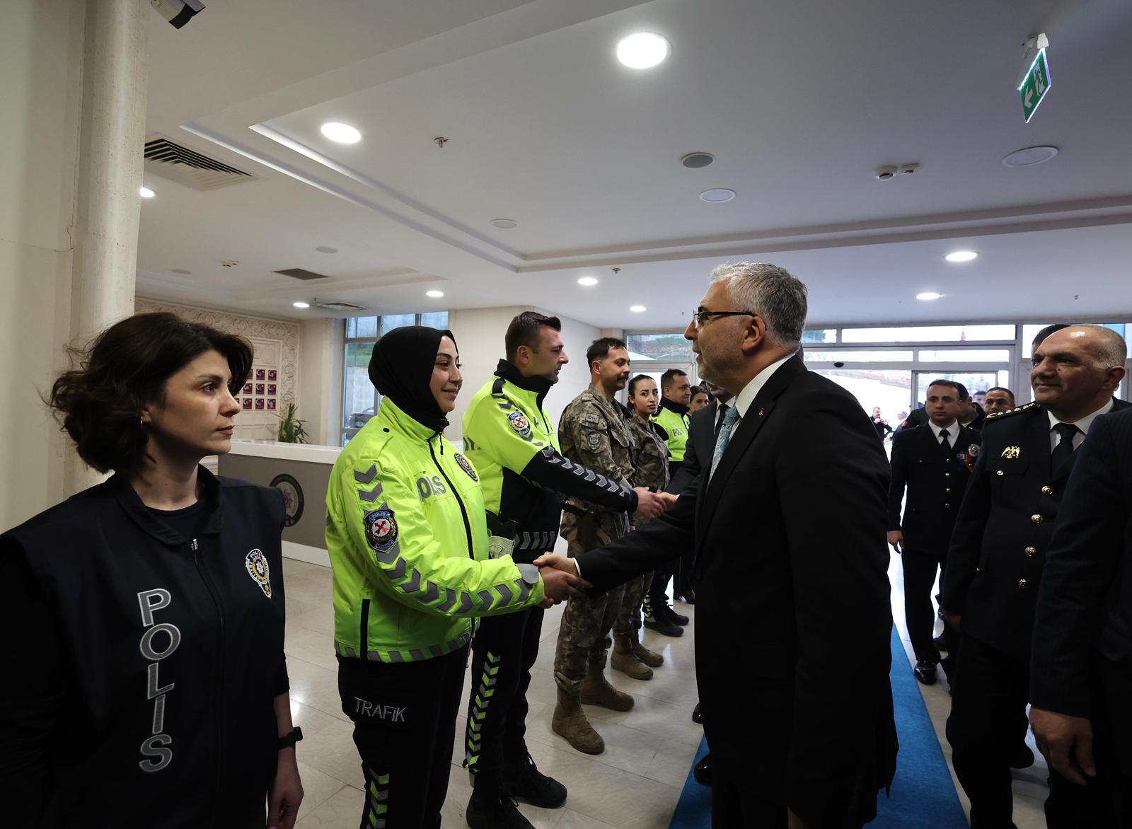 Bakan Işıkhan, Mardin’de İstihdam, Eğitim ve Sosyal Politikalar Sektörel Operasyonel Programı’na Katıldı
