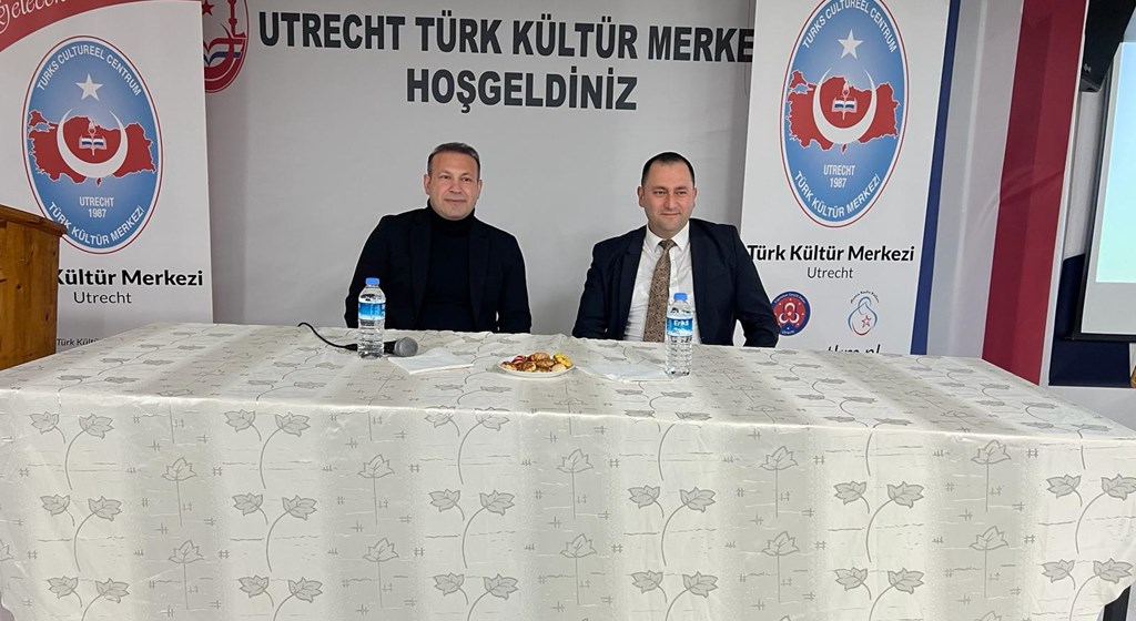 Amsterdam'da ve Utrecht'te Vatandaş Bilgilendirme Toplantıları