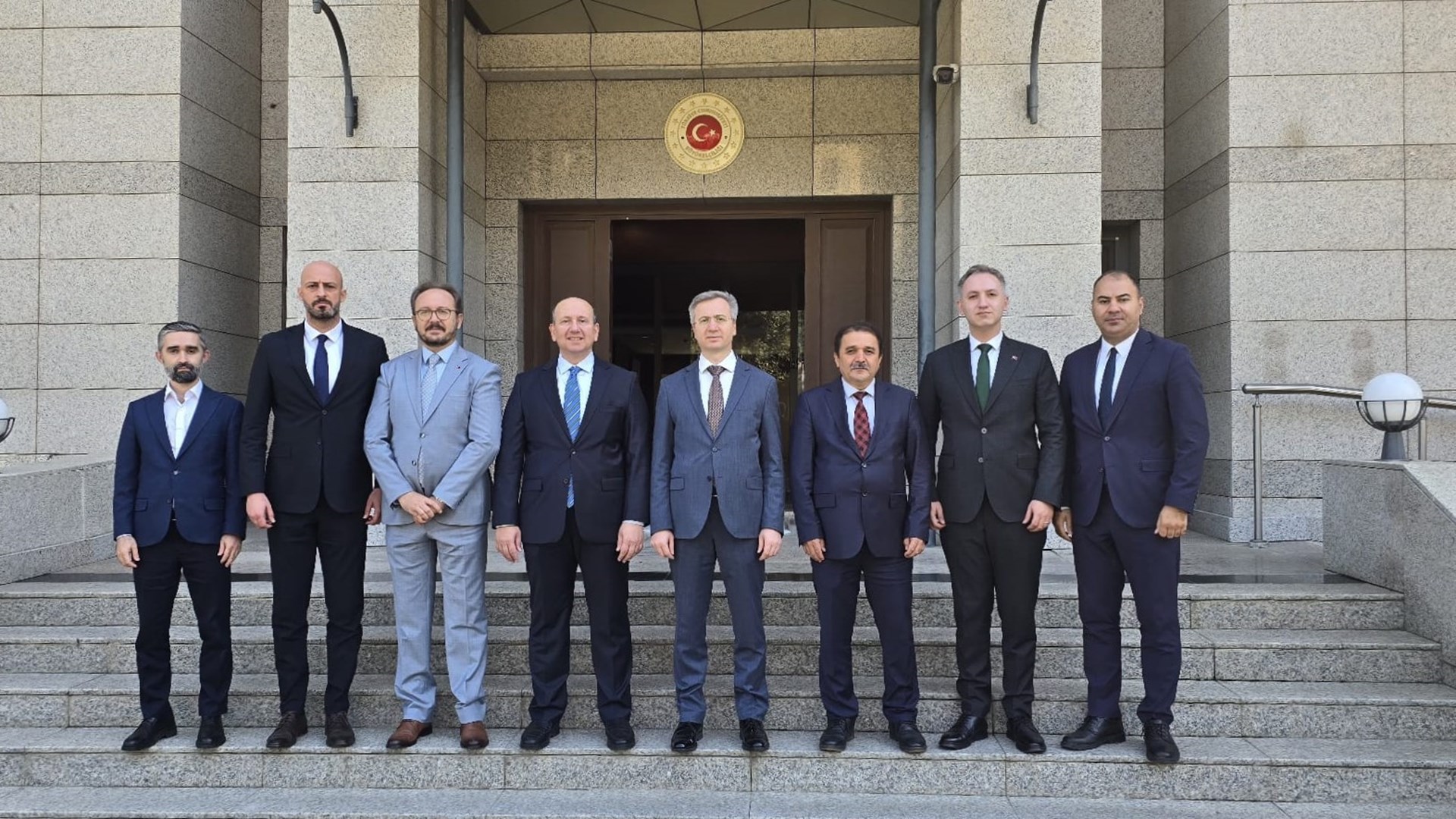 Türkiye Cumhuriyeti Bakü Büyükelçiliğine 25 Eylül 2025 tarihinde ziyaret gerçekleştirildi. Görüşmede Başkanlığın teftiş ve rehberlik faaliyetleri ile Azerbaycan çalışma ziyareti programının genel çerçevesi değerlendirildi.