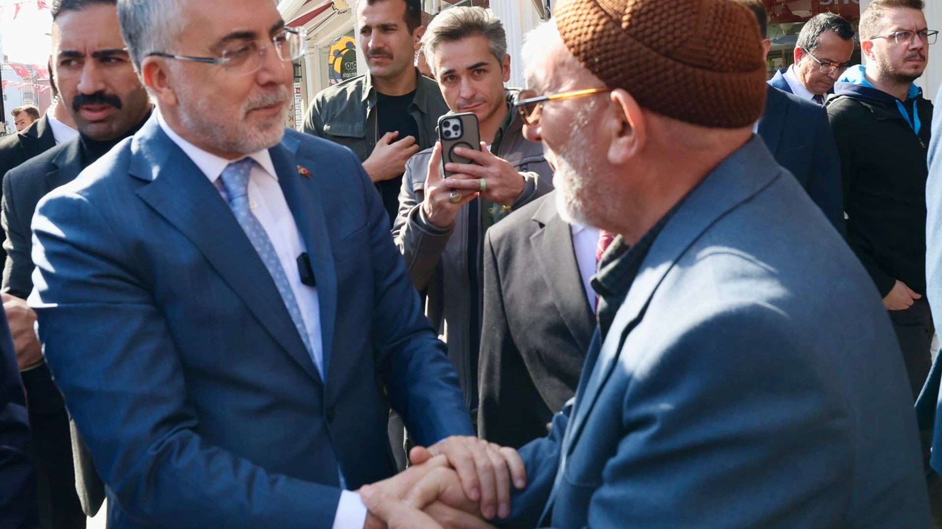 Bakan Işıkhan, Aksaray’da Ziyaretlerde Bulundu