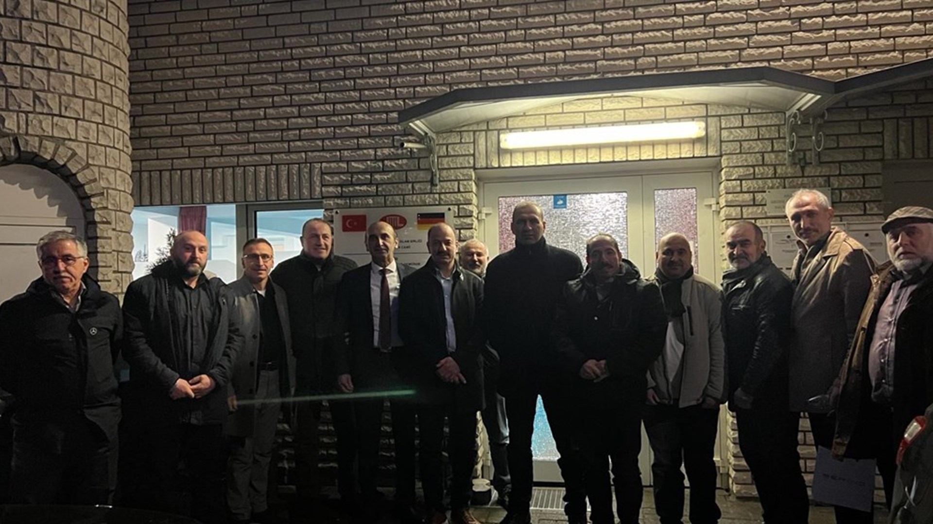 Köln Çalışma ve Sosyal Güvenlik Ataşeliğimiz DİTİB Königswinter Cami Derneğinde vatandaşlarımızla bir araya geldi.