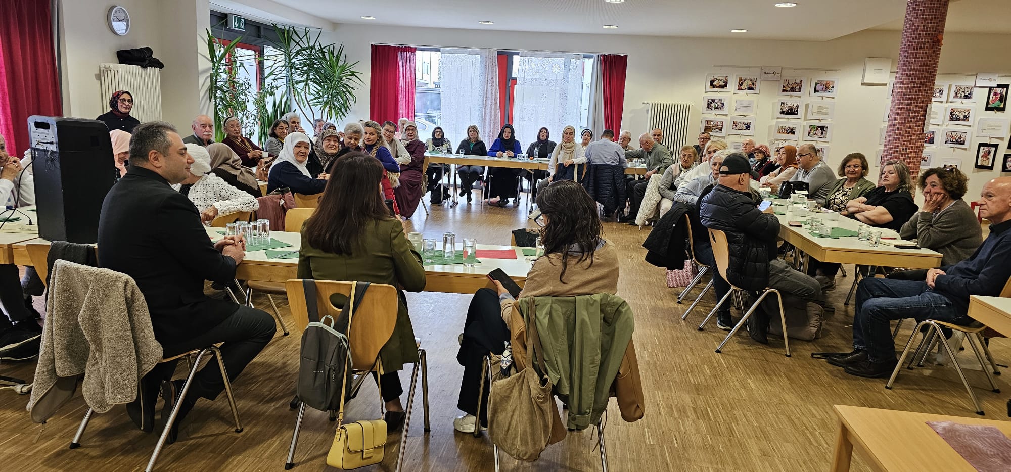 Münih Çalışma ve Sosyal Güvenlik Ataşeliğimiz, Sivil Toplum Kuruluşlarıyla Bilgilendirme Toplantısı Gerçekleştirdi