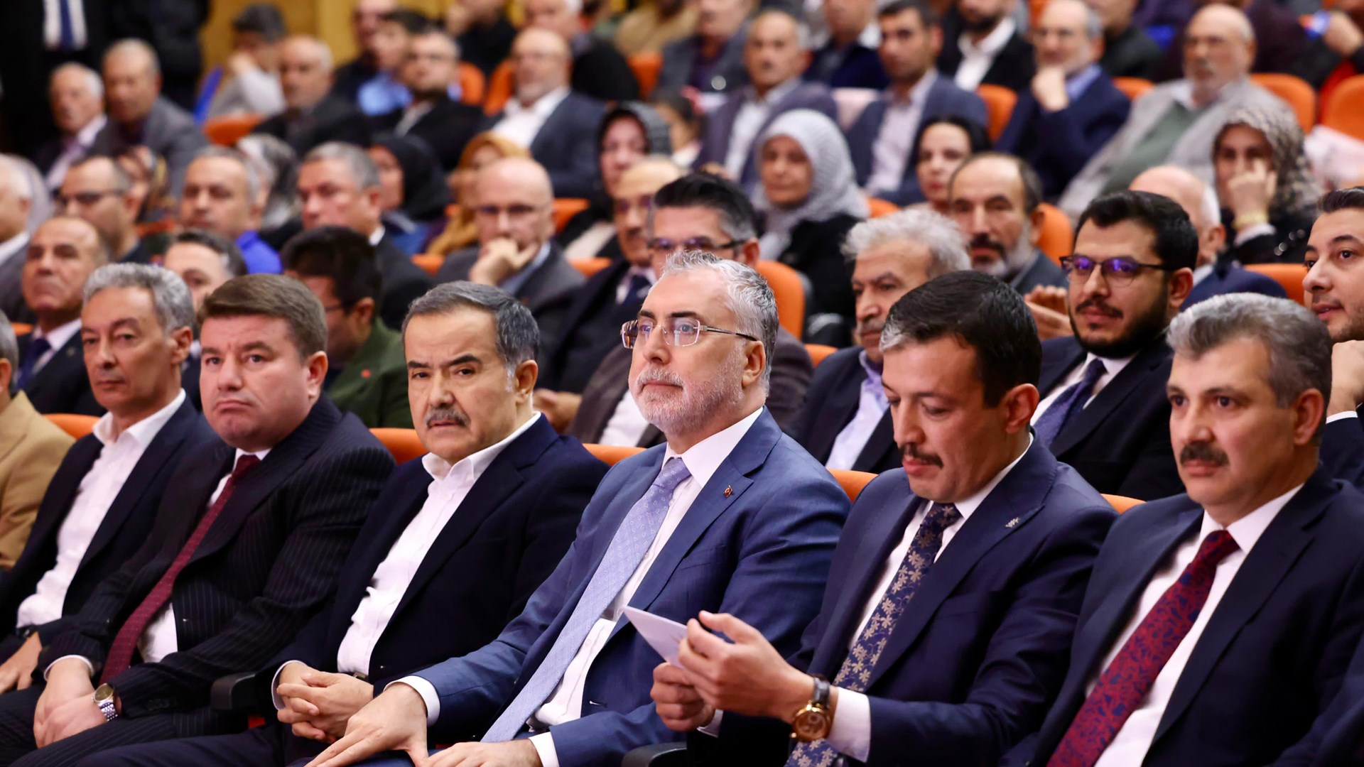 Bakan Işıkhan, Aksaray’da Ziyaretlerde Bulundu