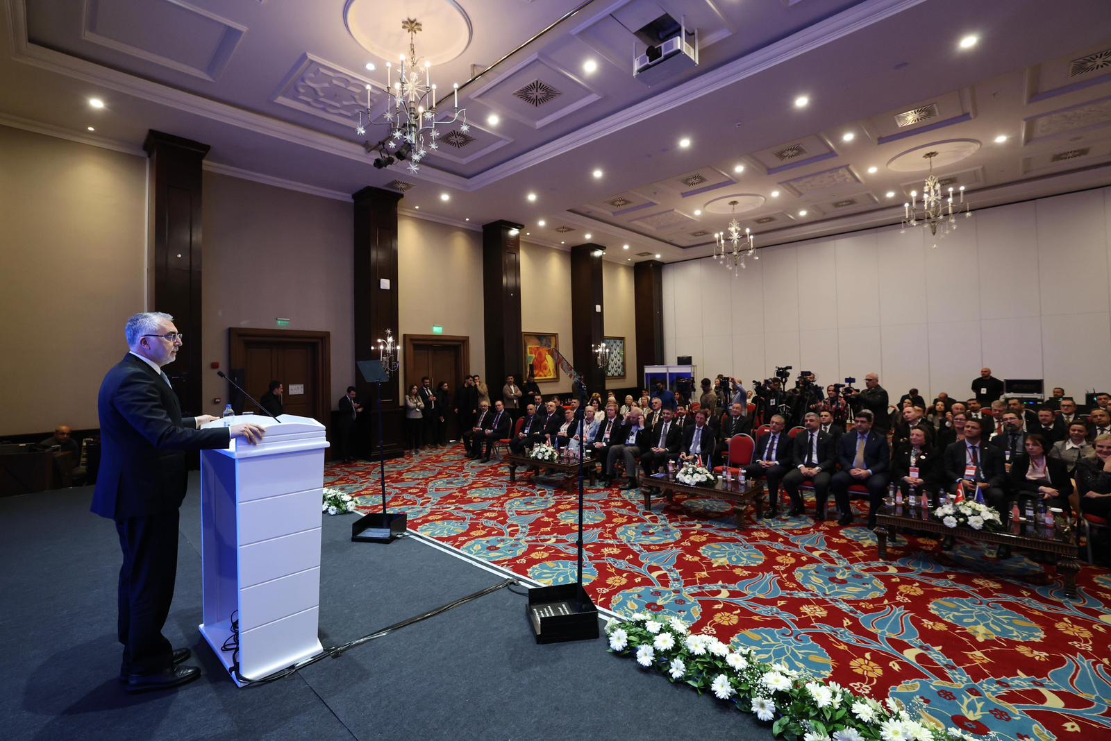 Bakan Işıkhan, Mardin’de İstihdam, Eğitim ve Sosyal Politikalar Sektörel Operasyonel Programı’na Katıldı