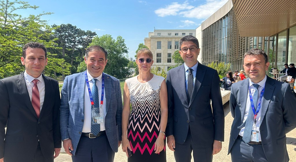 Uluslararası Çalışma Örgütü (ILO) tarafından her yıl düzenlenen Uluslararası Çalışma Konferansı’nın 111.’si 5-16 Haziran 2023 tarihleri arasında İsviçre’nin Cenevre şehrinde düzenlendi.