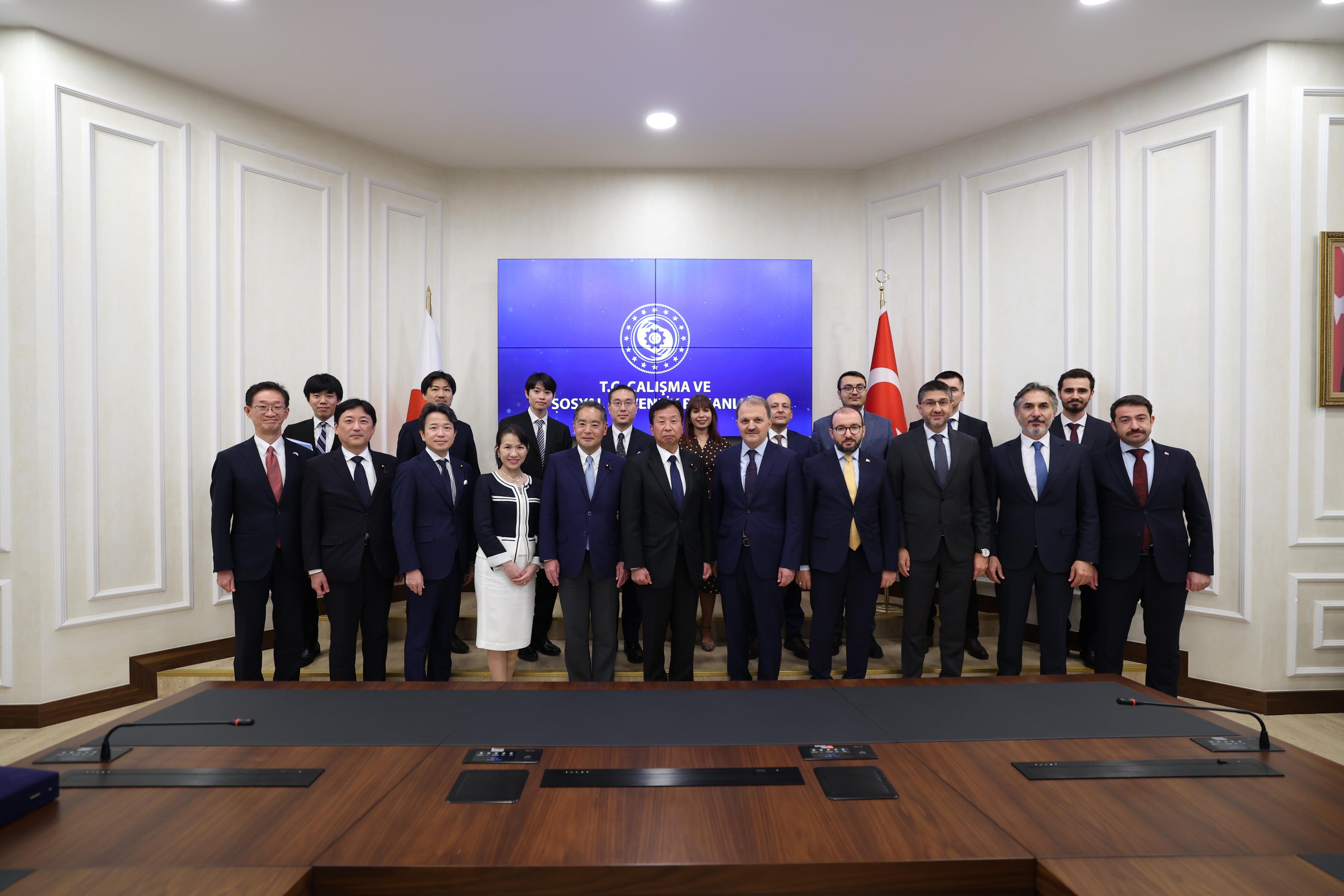 Japonya Temsilciler Meclisi Üyelerinden Oluşan Heyet Bakanlığımızı Ziyaret Etti