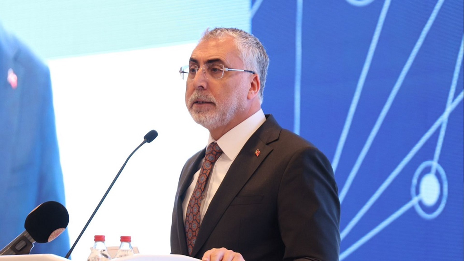 Bakan Işıkhan, İş ve Meslek Danışmanlığı Hizmetlerinin Geliştirilmesi Projesi Kapanış Programı ve Uluslararası İstihdam Politikaları Konferansı’na İştirak Etti