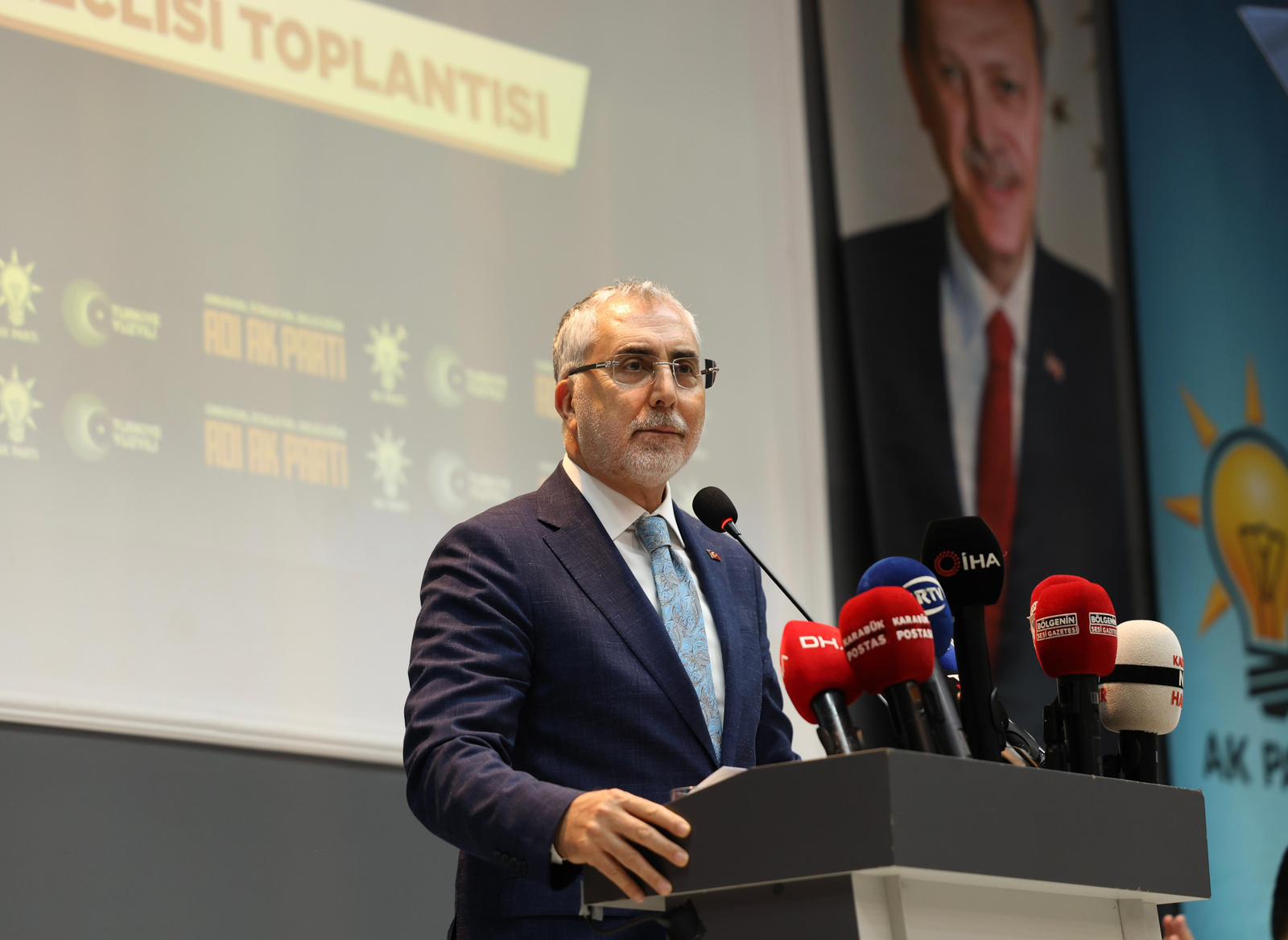 Bakan Işıkhan, Karabük’te Ziyaretlerde Bulundu