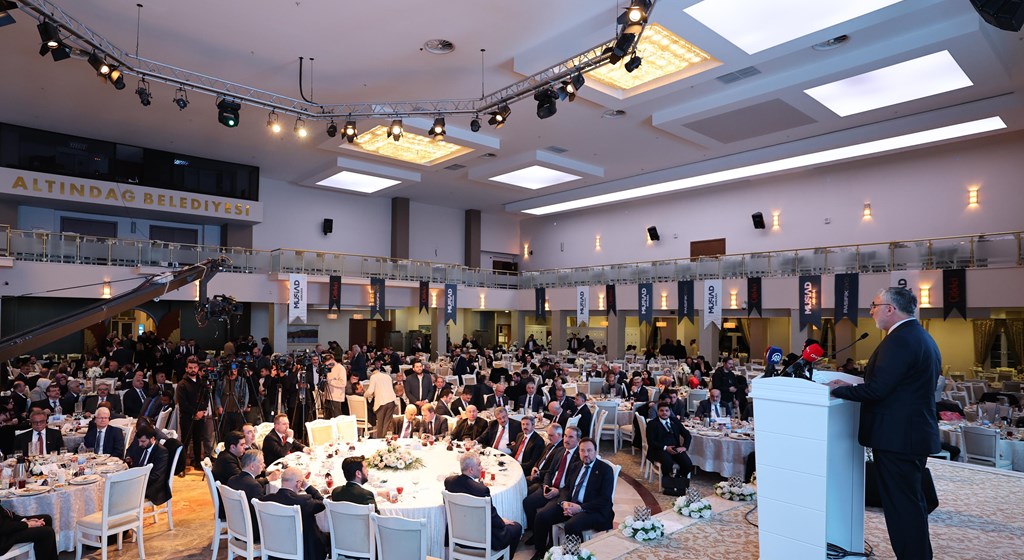 Çalışma ve Sosyal Güvenlik Bakanı Prof. Dr. Vedat Işıkhan, Müstakil Sanayici ve iş Adamları Derneği’nin (MÜSİAD) İftar Programı’na katıldı.