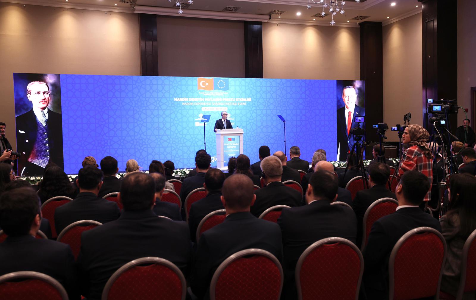 Bakan Işıkhan, Mardin’de İstihdam, Eğitim ve Sosyal Politikalar Sektörel Operasyonel Programı’na Katıldı