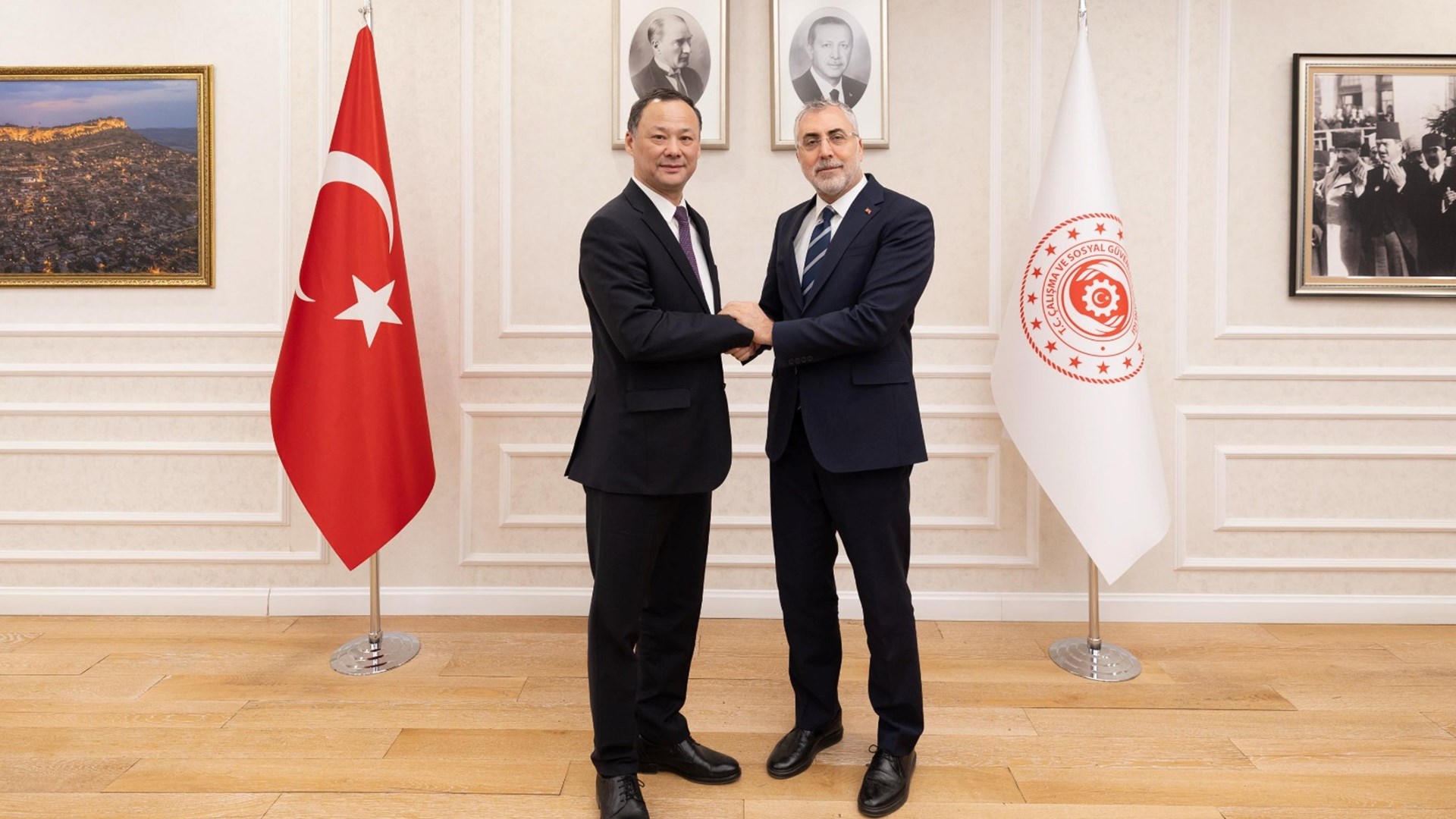 During the friendly and productive meetings, the Ministries of the four countries were consulted on issues that could contribute to the development of co-operation and the relations between our countries.