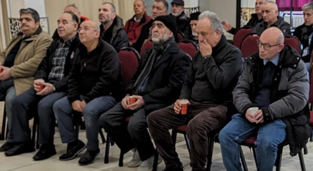Deventer Labour and Social Security Attaché met Turkish citizens at the Türkiyem Mosque in Arnhem.
