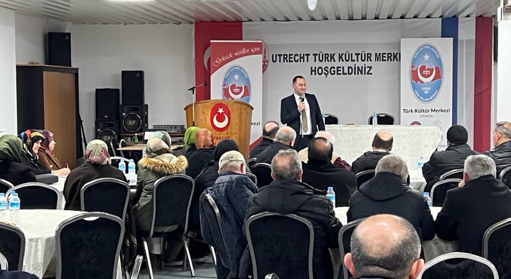 Amsterdam'da ve Utrecht'te Vatandaş Bilgilendirme Toplantıları