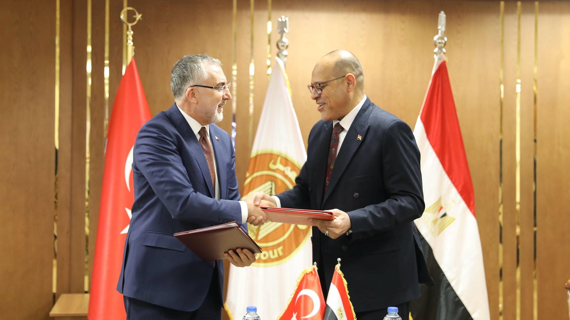 Bakan Işıkhan, Mısır’da Temaslarda Bulundu