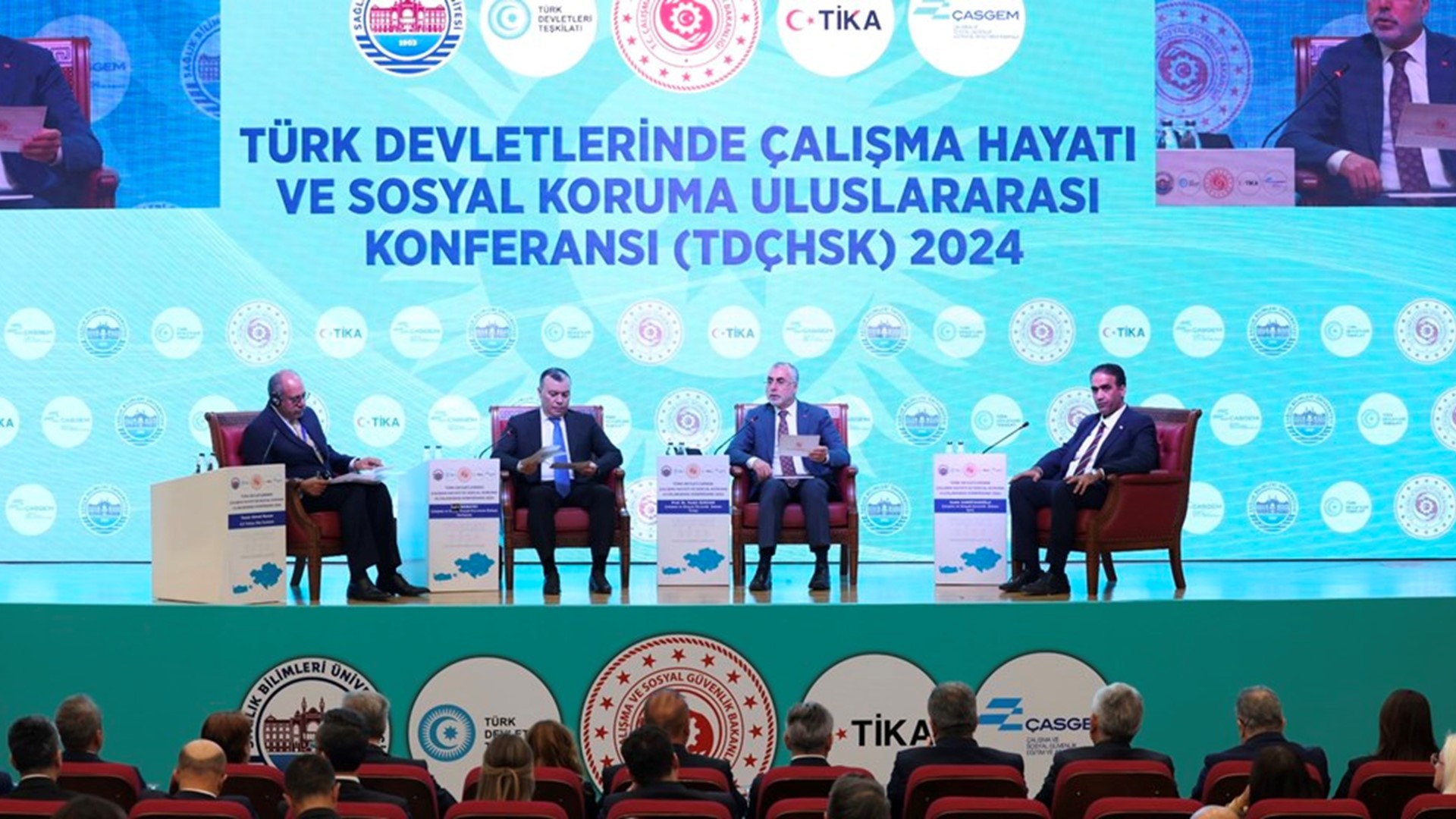 Minister of Labour and Social Security Prof. Dr. Vedat Işıkhan attended the opening ceremony of the ‘International Conference on Labour Life and Social Protection in Turkic States’ organised by the Ministry of Labour and Social Security at the Prof. Dr. Cevdet Erdöl Conference Hall of the University of Health Sciences between 31 October and 1 November.