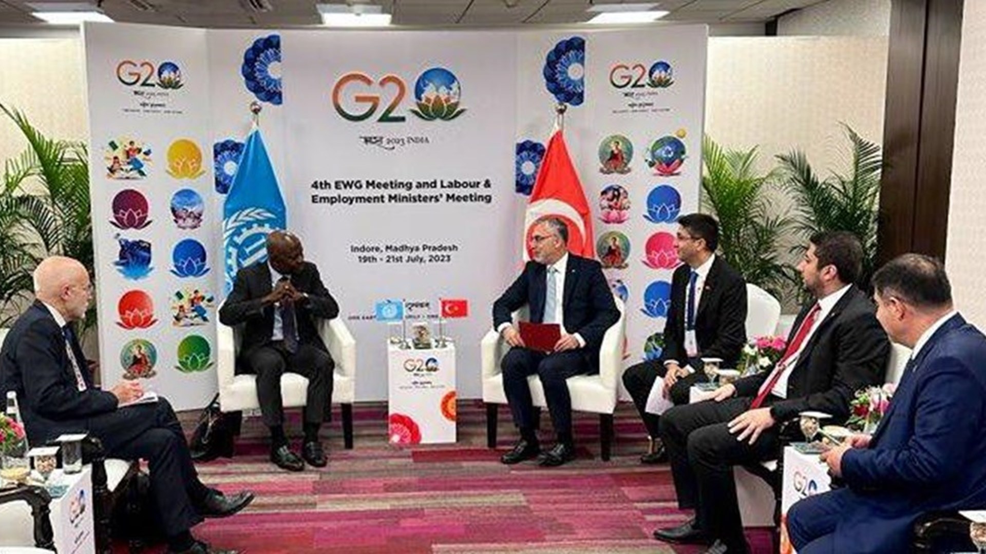 Minister of Labour and Social Security Vedat Işıkhan met with his counterparts from Indonesia, India, Brazil and the Netherlands in India, where G20 Labour and Employment Ministers’ Meeting was held.