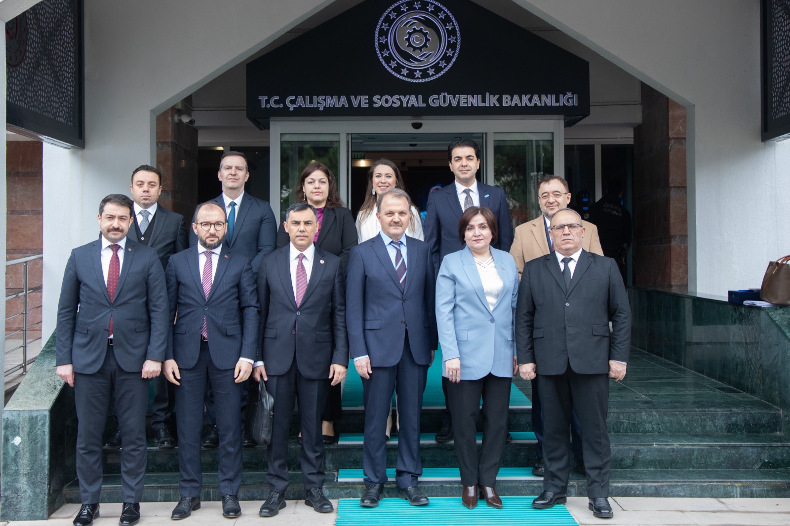 Türkiye-Tacikistan Arasında Sosyal Güvenlik, Sağlık ve İstihdam Alanlarında İş Birliği Görüşmesi Gerçekleştirildi