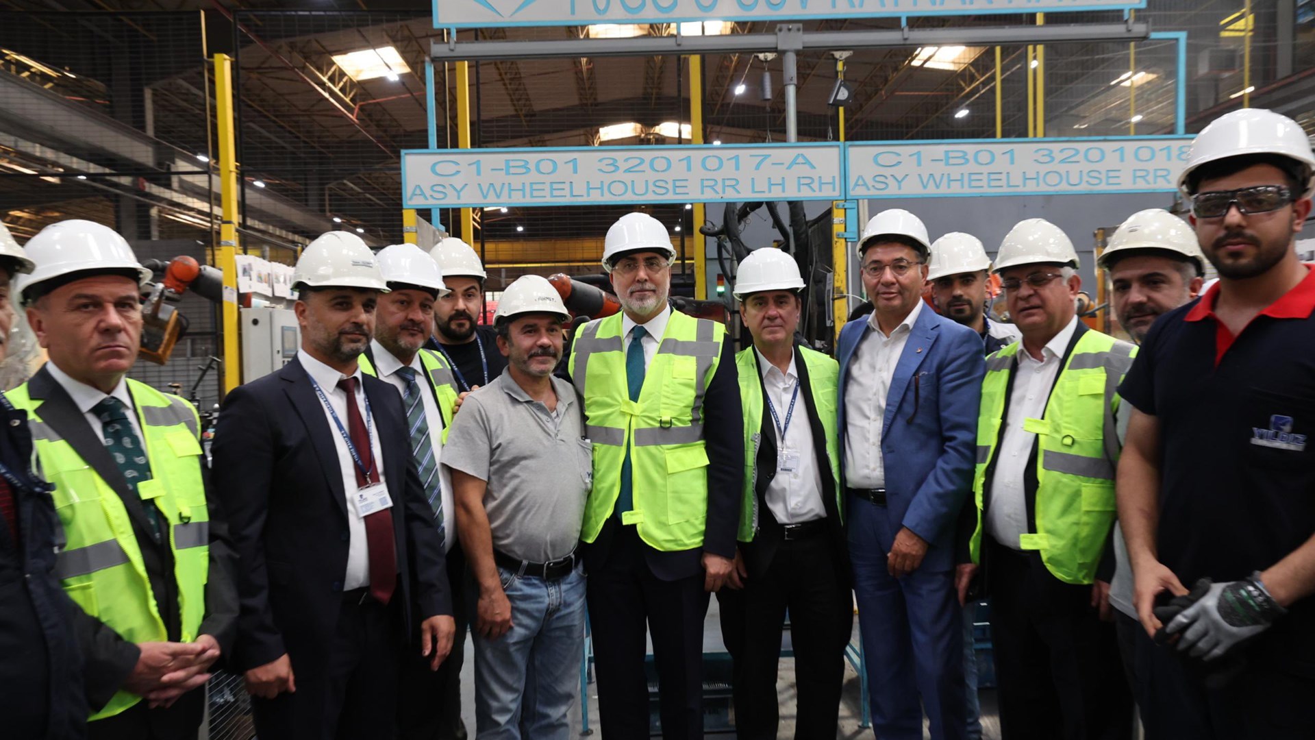 Bakan Işıkhan, İstanbul’da Ziyaretlerde Bulundu