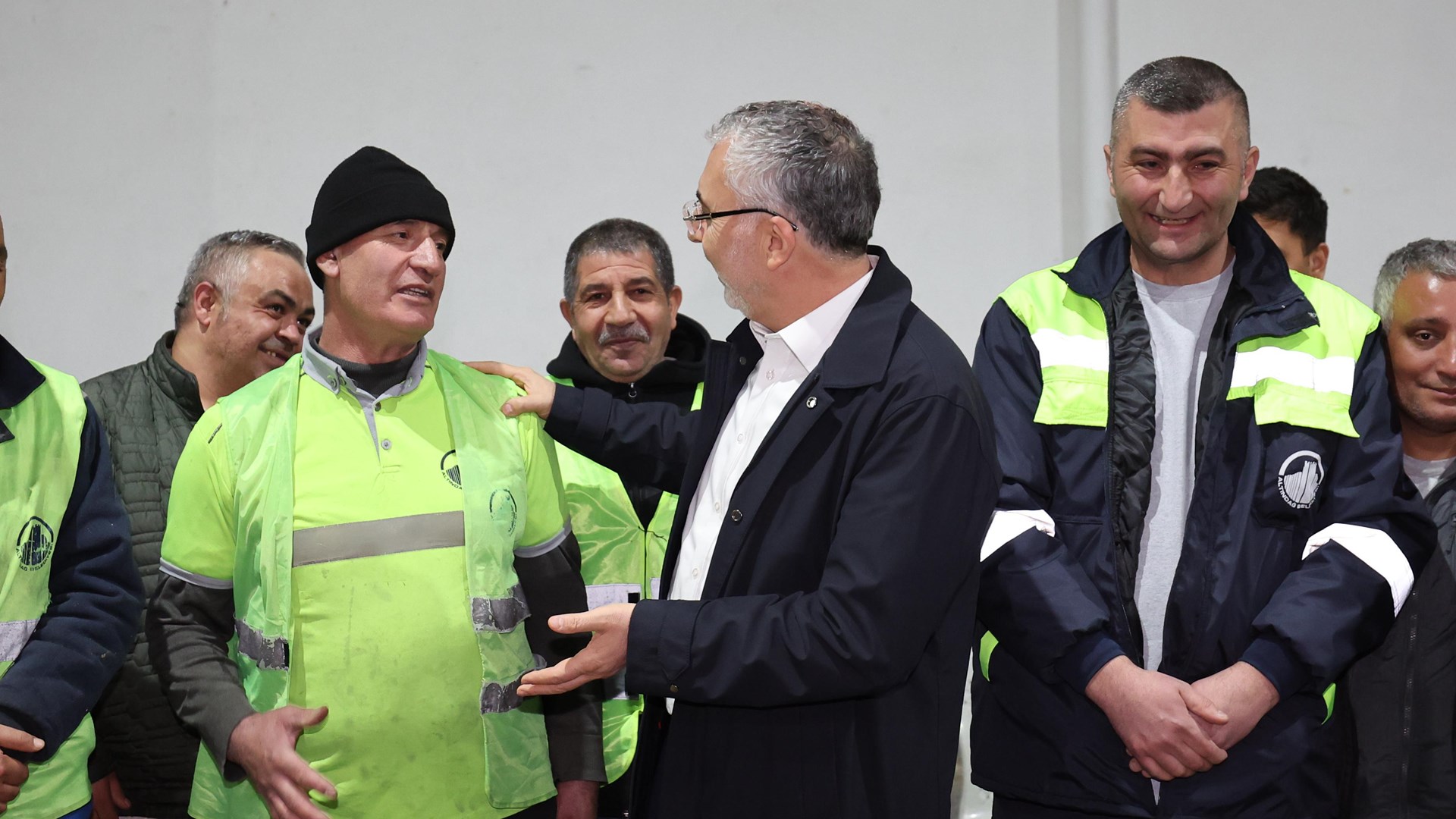 Bakan Işıkhan, 1 Mayıs Emek ve Dayanışma Günü’nü İşçilerle Birlikte Kutladı