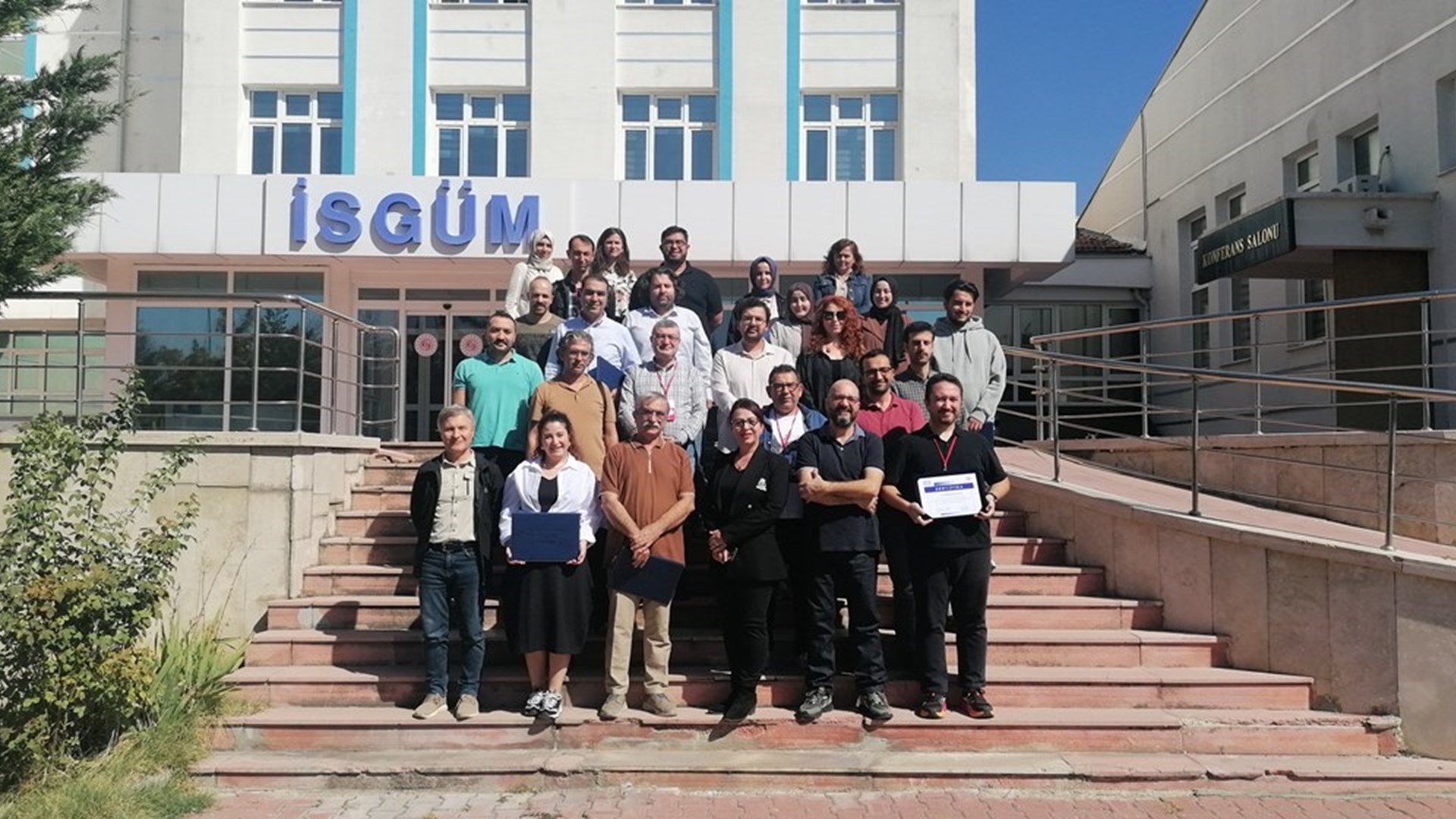 48. ILO Pnömokonyoz Radyografileri Uluslararası Sınıflandırma Okuyucu Eğitimini Tamamladık