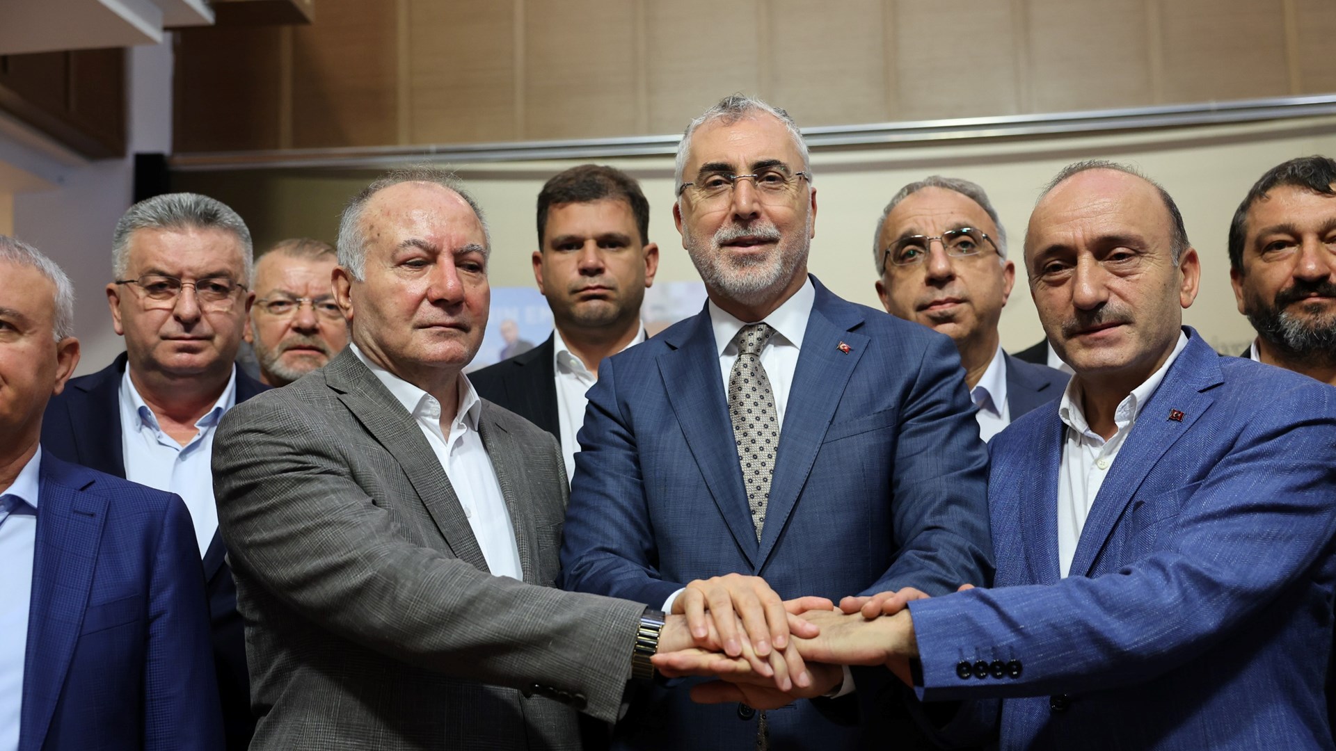 2025-2026 Dönemi Kamu Toplu İş Sözleşmeleri Çerçeve Protokolü İmzalandı