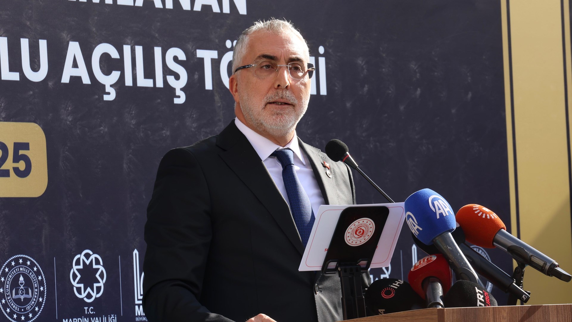 Bakan Işıkhan, Mardin Kültür Yolu Festivali’ne Katıldı