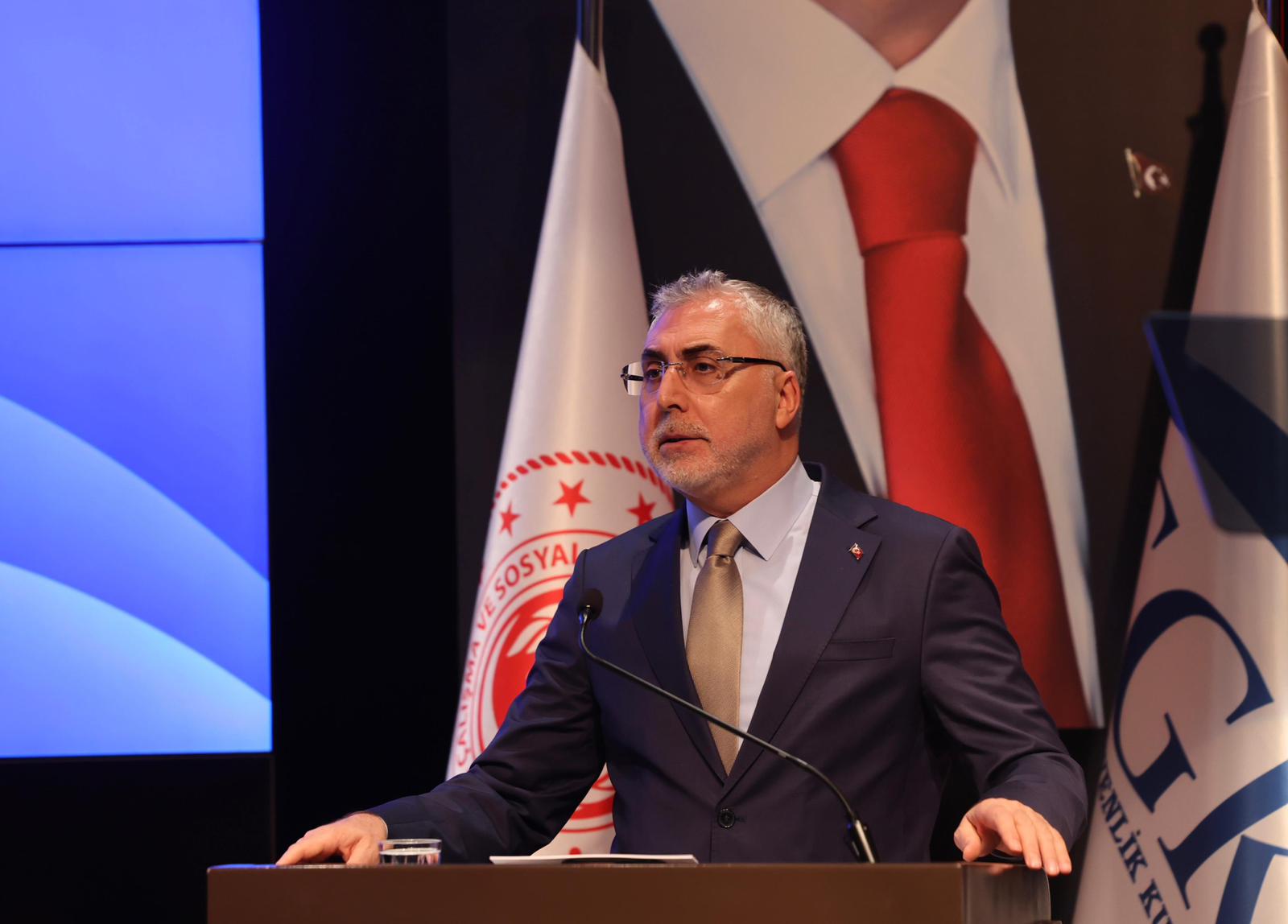 Bakan Işıkhan, Sağlık Politikaları ve Finansmanında İş Birliği Protokolü İmza Töreni’ne Katıldı